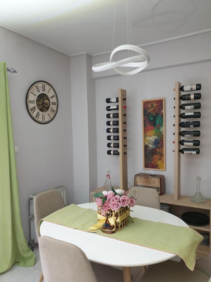 Modern 2Br City Flat 10Min From The Beach Atenas Exterior foto
